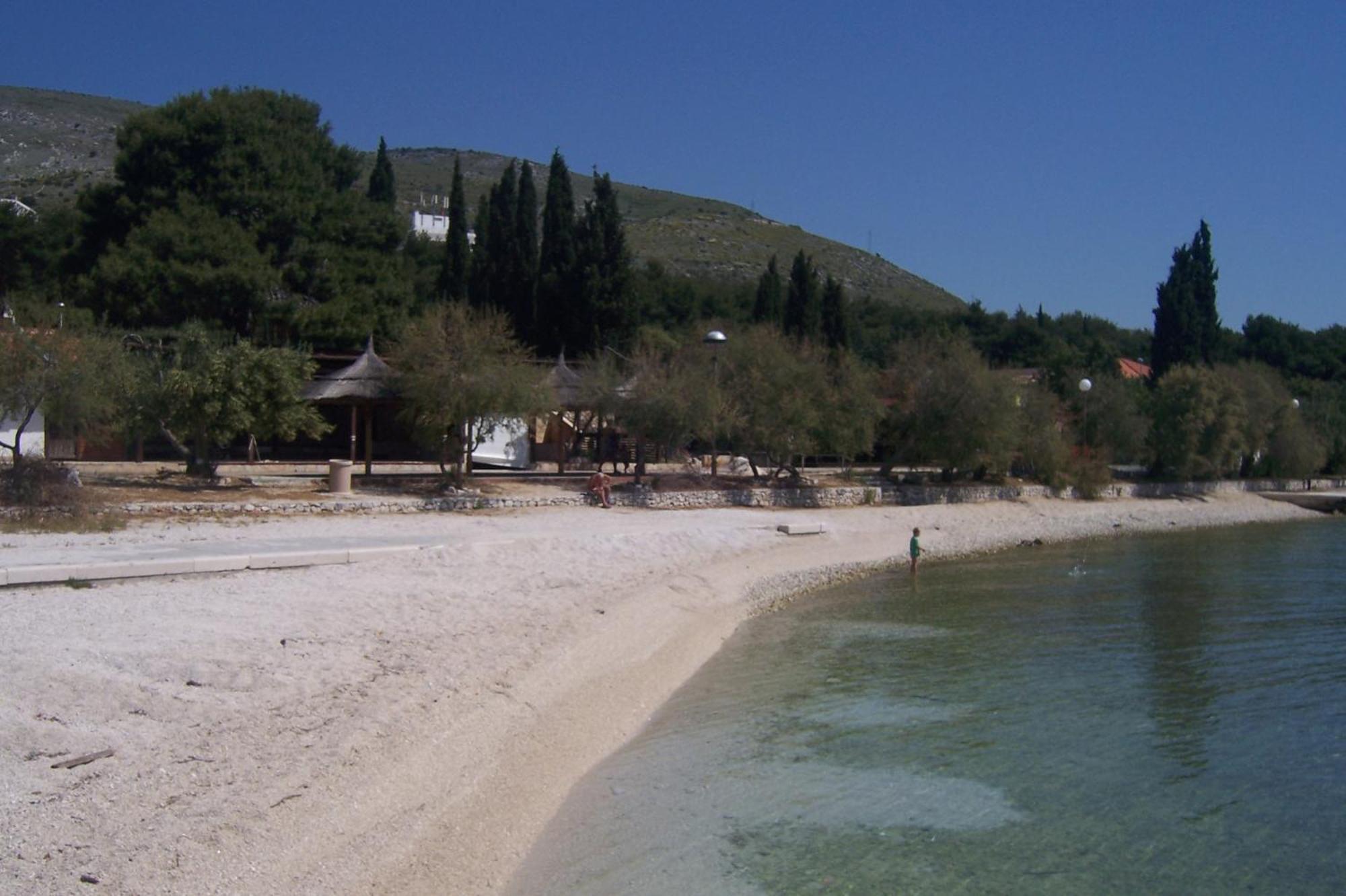 Apartments Sevo Trogir Exterior photo